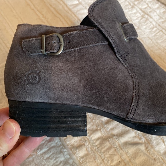 Born booties - Picture 3 of 4